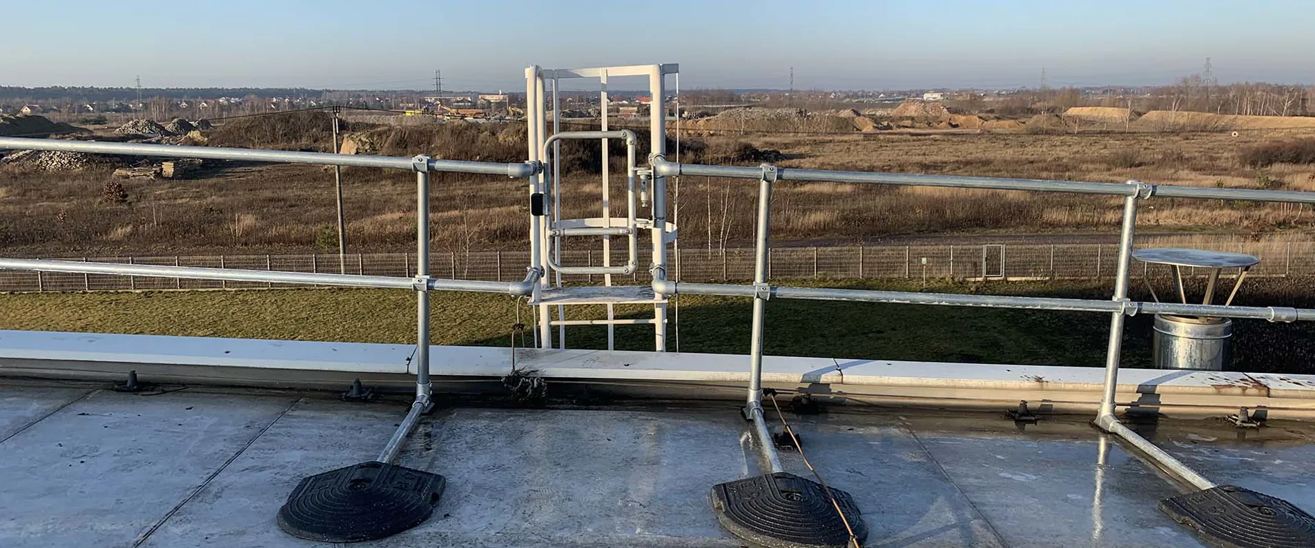 Fall Protection for Ladders and other Rooftop Access Points - Kee Safety